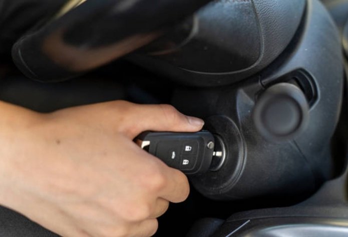 Cerrajero de automóviles, Solución de cerradura a.tascada